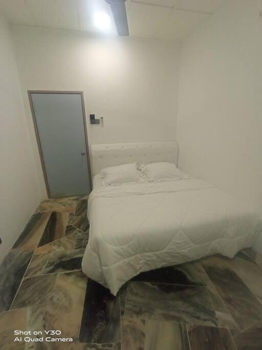 Imani Homestay Beach Gateway Bagan Lalang Kampung Bagan Lalang Eksteriør billede