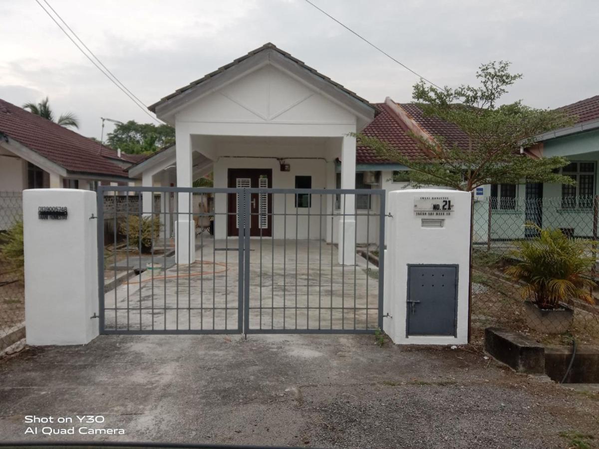 Imani Homestay Beach Gateway Bagan Lalang Kampung Bagan Lalang Eksteriør billede
